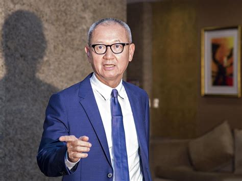 東南西北董事長